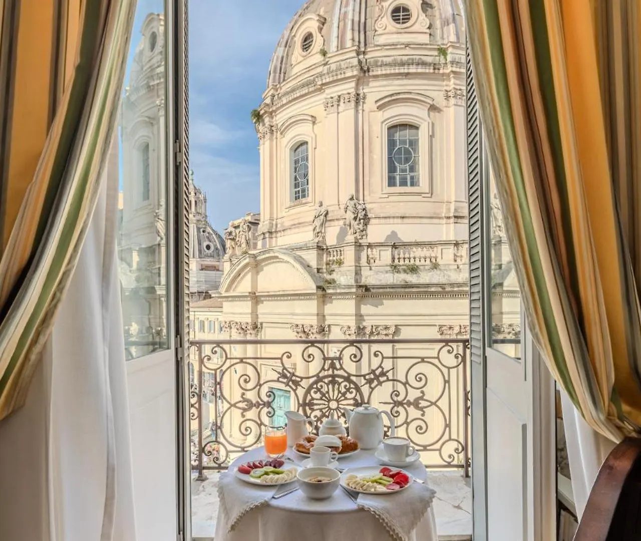 Colonna Traiana - Luxury Experience With Iconic Views Apartment Rome